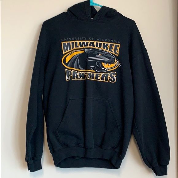 uwm sweatshirt